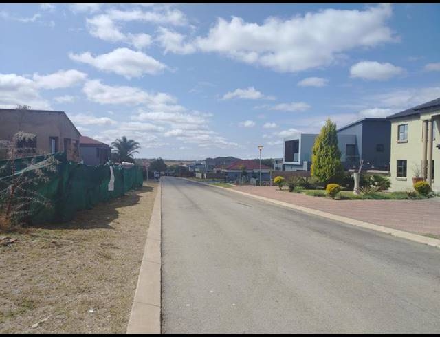 LAND FOR SALE IN BENDOR PARK